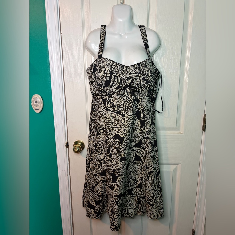R&K Originals Black White Paisley Sweetheart Neck Strappy Lined A-Line Dress 14